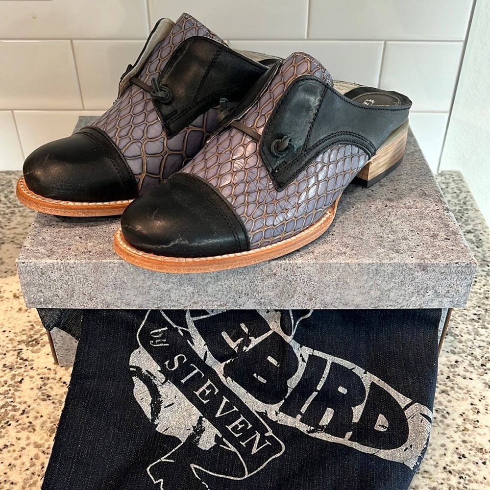 Freebird by Steven Black and Gray Ankle Booties